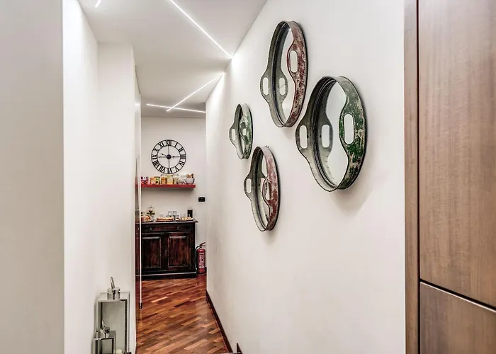 Stasera A Casa Da M.e.